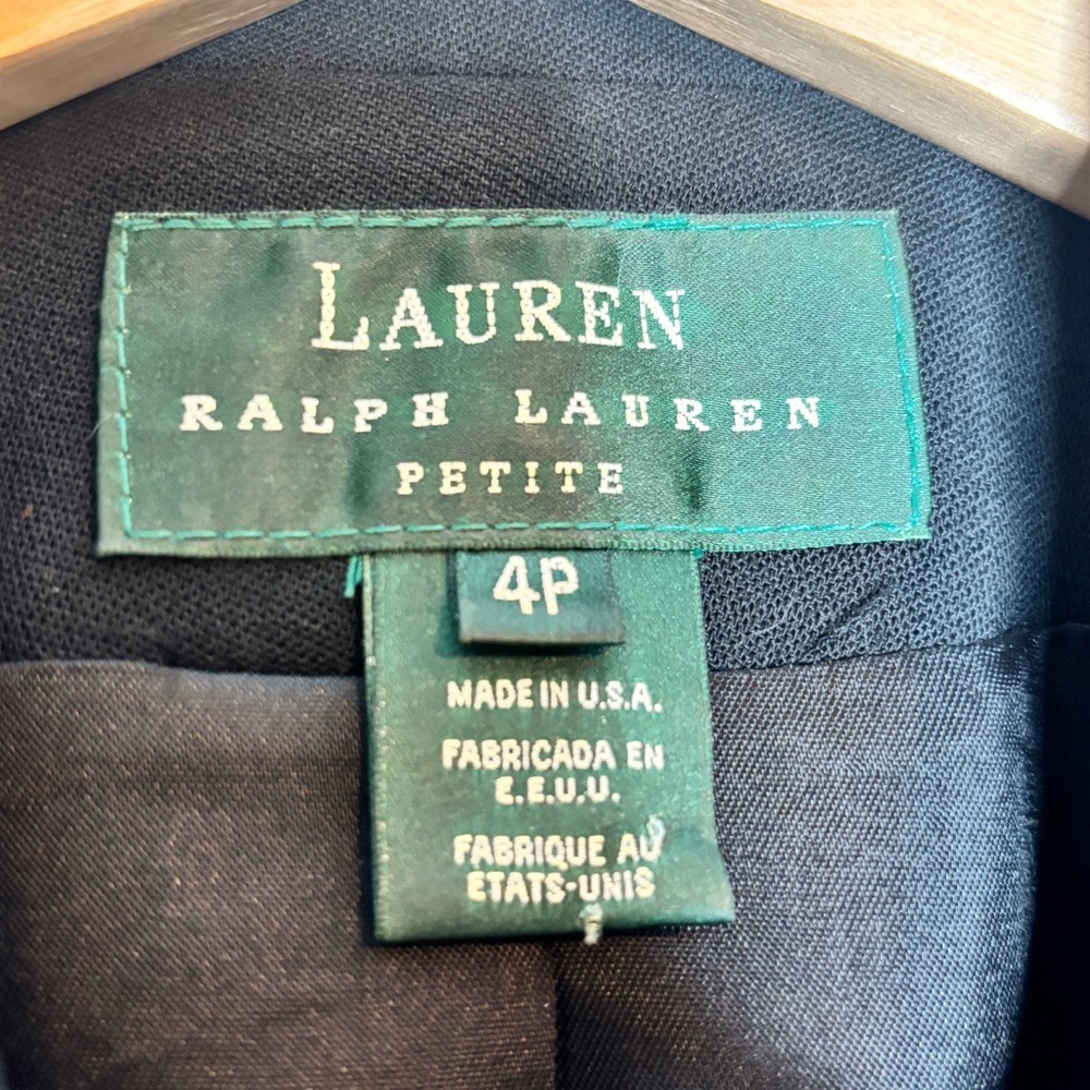 Vintage Lauren Ralph Lauren Black 100% Wool Chrst Pocket Crest Logo Blazer Sz 4P - Picture 7 of 9
